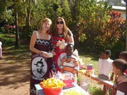 Two beautiful volunteers in their colourful new Swazi Mahiya's 