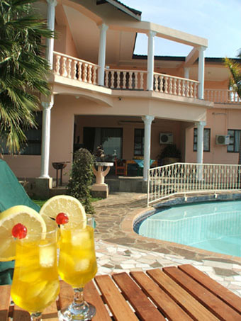A Picture of The Lebombo Villa from the pool 